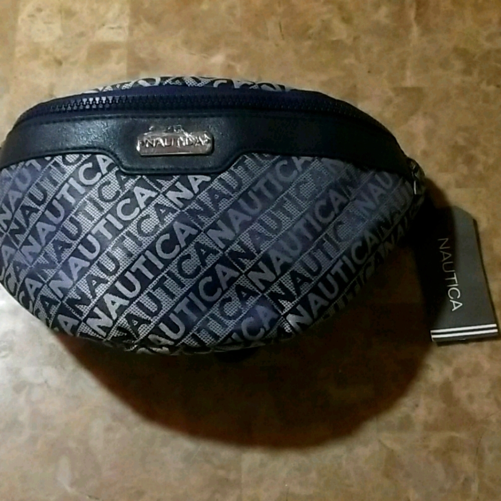 Nautica pouch